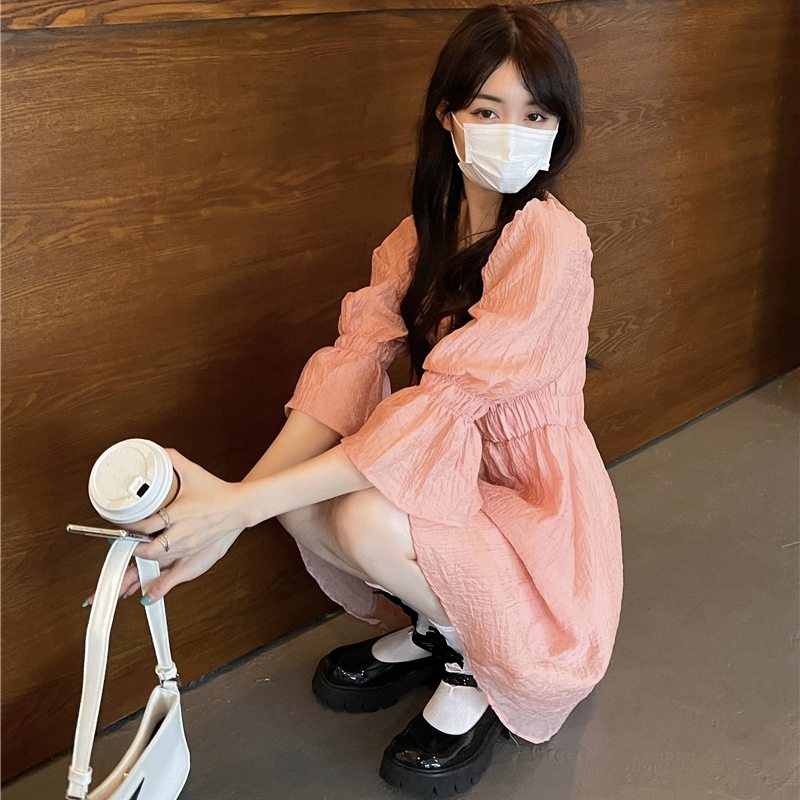 スクエアネック膝上無地ギャザー飾りAラインスウィート半袖プルオーバー韓国系ハイウエスト夏ワンピース
