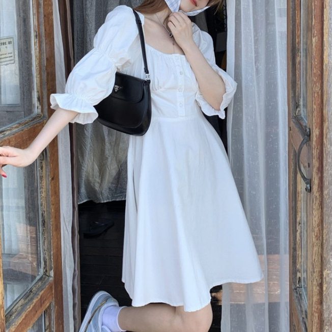夏無地パフスリーブスクエアネック韓国系ポリエステル五分袖プルオーバーギャザー飾りホワイトハイウエスト膝上Aラインデートワンピース